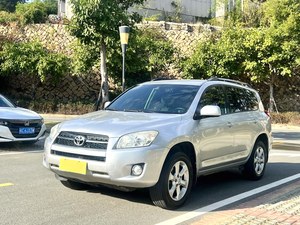RAV4 classique d'occasion : 2011 2.0 Automatique, faible kilométrage, <span class=keywords><strong>SUV</strong></span> fiable - Product Image 2
