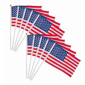 Drapeau américain 10*15cm à manivelle, personnalisé en polyester, pour agiter à la main, avec techniques d'impression numérique - Product Image 1