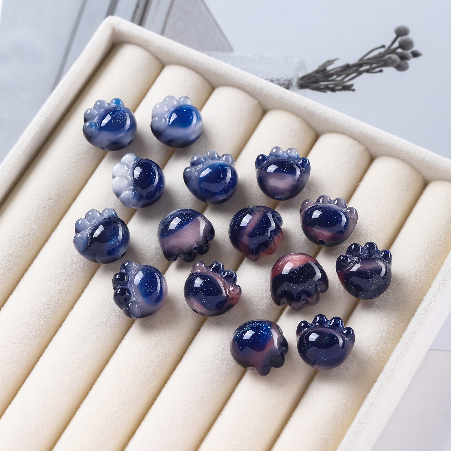Le bleu foncé devient rose