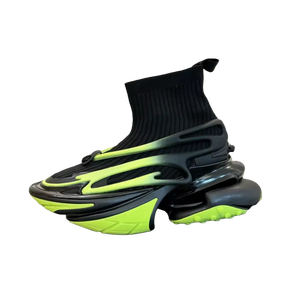 Zapatillas de lujo de diseñador de caña alta 2026 para mujer, zapatillas casuales de moda para hombre, calzado de estilo urbano con suela gruesa de color liso para caminar al aire libre - Product Image 4