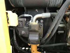 Excavadora Hidráulica Usada Sany SY75U de 7.5 Toneladas con Bomba de Motor y Motor Completo, Procedimientos/Facturas Completos, 1 Año de Garantía - Product Image 6