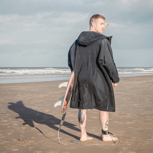 Robe de change imperméable doublée en polaire Sherpa pour le camping en plein air, parka de bain à capuche surdimensionnée en matériau recyclé pour la <span class=keywords><strong>plage</strong></span> - Product Image 3