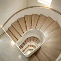Escalier en colimaçon courbé sur mesure pour hôpital et villa, marches en bois massif, garde-corps en verre moderne, escalier rotatif intérieur, écologique