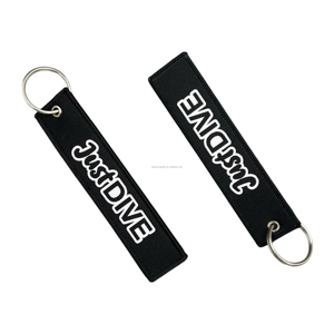 Porte-clés personnalisable en métal brodé avec logo tissé en polyester, vente en gros - Product Image 1