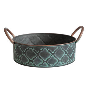 Accueil Hôtels et restaurants Plateau de service à fruits Finition à patine verte Plateau de service galvanisé Design Pastry Display Tray - Product Image 2