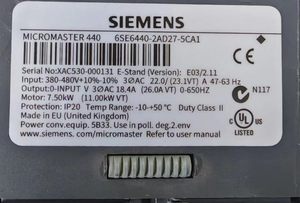Variador de Frecuencia CA 6SE64402AD275CA1 6SE6440-2AD27-5CA1, 7.5kW, 400V, Trifásico, para Motor Industrial y Automatización - Product Image 2