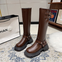 Bottes de moto hautes à plateforme pour femmes 2026, style punk, avec boucle métallique, fermeture éclair arrière, semelle épaisse, support OEM ODM