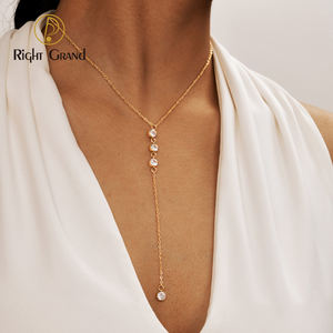 قلادة سلسلة من الفولاذ المقاوم للصدأ مطلية بالذهب ، قلادة أنيقة من الزركون بشراشيب ، مجوهرات قلادات كلاسيكية ساحرة للصيف للنساء - Product Image 1