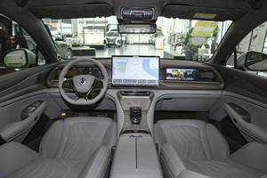 Vente en gros DENZA N7 2023 702km 2WD <span class=keywords><strong>4X4</strong></span> SUV électrique EV >700km d'autonomie NEDC Batterie 90-110kWh Moteur 200-250kW <span class=keywords><strong>à</strong></span> <span class=keywords><strong>vendre</strong></span> - Product Image 6