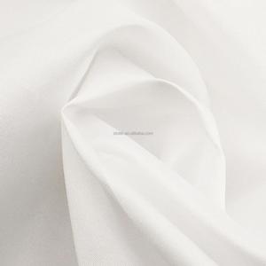 Vente en gros de guirlandes de drapeaux de la Guinée équatoriale de 5,5 x 8 pouces pour la décoration intérieure et extérieure (20 pièces/ensemble) - Product Image 4