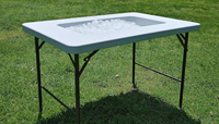 Nouveau plastique HDPE Portable pliant 4 pieds Fill N Chill Table pour fête en plein air