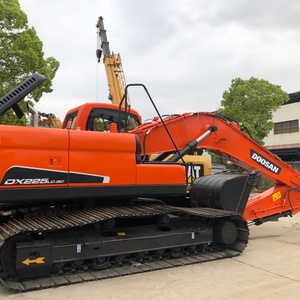 Presque neuf, durable et très vendu : Excavatrice sur chenilles d'occasion Doosan DX225LC-9C coréenne de 22,5 tonnes pour l'aménagement paysager - Product Image 1