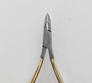 Pince à cuticules en acier inoxydable à marque privée, coupe-cuticules aiguisé pour le développement de la marque d'outils de manucure - Product Image 1