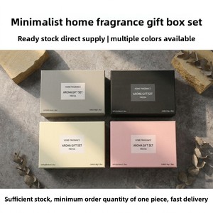 <span class=keywords><strong>Set</strong></span> Lilin Aromaterapi 4 Buah dengan Reed Diffuser, Wangi Tahan Lama, Kotak Hadiah, untuk Pernikahan, Pesta, Dekorasi Rumah, Tanpa Api - Product Image 5