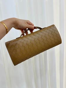 2025 Trendy <strong>Luxury</strong> Ladies' Woven Long Clutch Bag PU Leather Shoulder Strap Vintage Soft Printed Women Handbags Ladies <strong>Luxury</strong> - Product Image 6