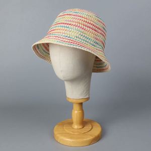 Nouveau Chapeau Bob Tricoté Arc-en-ciel Respirant pour Fille, Idéal pour les Vacances à la Plage et les Voyages en Extérieur, Protection Solaire Été 2025 - Product Image 2