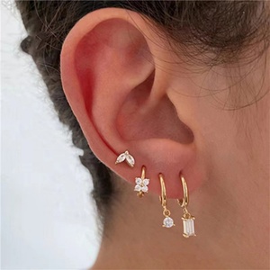 <b>Small</b> Luxury Trendy Diamond Copper <b>Stud</b> Earrings Geometric Four Clover Leaf Flower Element Fashionable Gift for Girls - Product Image 2