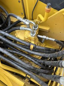 Japan Original Used Komatsu PC220 Excavator Low Working Hours <b>Construction</b> <b>Machinery</b> For Export - Product Image 4