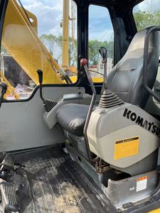 Excavatrice KOMATSU PC70 avec godet de terrassement d'une capacité de 0,2 m³, poids opérationnel de 7 tonnes, moteur Cummins, équipement de construction d'occasion - Product Image 5