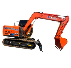 Offre Spéciale UE : Mini-Excavatrice sur Chenilles ZX70 d'Origine Japonaise, 7 Tonnes, d'Occasion, Idéale pour la Construction et l'Aménagement Paysager - Product Image 1