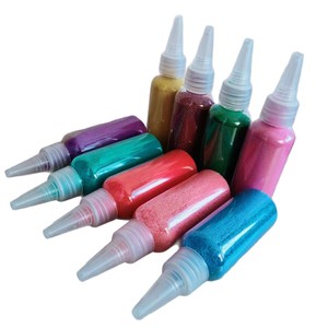La sabbia colorata sinterizzata prodotta in fabbrica è adatta per i paesaggi della spiaggia. È durevole e non sbiadisce. - Product Image 3