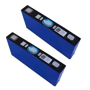 Yepyeni Ternary <span class=keywords><strong>3</strong></span>.7V117AH büyük kapasiteli tek lityum pil güç pil üç tekerlekli bisiklet elektrikli araç güç büyük kapasiteli. - Product Image 6