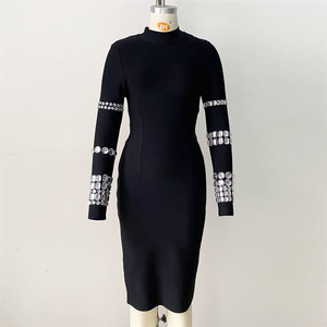 Robes de demoiselle d'honneur sirène col en V profond de couleur unie robes de soirée longues noires sans manches pour femmes - Product Image 6