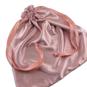 Sacs de protection en soie de luxe personnalisés pour perruques, sacs cadeaux de qualité avec cordon de serrage pour cosmétiques, bijoux, lingerie, sacs à main, pochettes en satin pour cheveux - Product Image 1