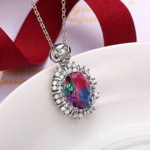 Collier Pendentif Classique en Cuivre Synthétique pour Femme, Chaîne Ras du Cou Élégante, Bijou Tendance, Cadeau Idéal pour Fête - Product Image 1