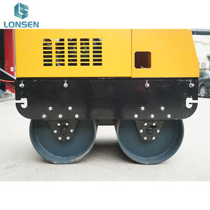 Handgeführte kleine Doppeltrommel-Vibrationswalze mit Hydraulikantrieb, Dieselmotor und hoher Effizienz für Erdbewegungsarbeiten - Product Image 3