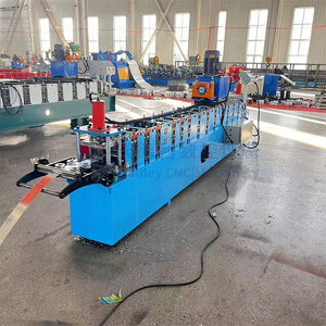 Machine de formage de rayonnages en acier galvanisé Wadley, dernière conception, pour la fabrication de colonnes et poutres de rayonnages de supermarché - Product Image 5