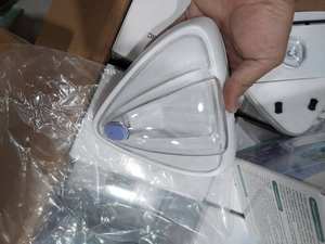 فرشاة تنظيف زجاج مغناطيسية مزدوجة الجوانب قابلة للملء بالماء لتنظيف النوافذ المزدوجة - Product Image 6