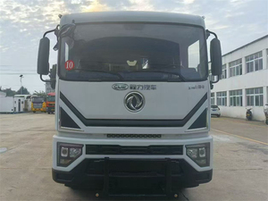 Camion-citerne diesel manuel 4x4 neuf pour le nettoyage de grands panneaux solaires, 15000L - Product Image 3
