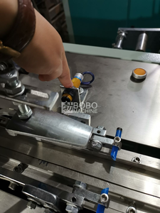 Automática de China solo revestido <span class=keywords><strong>del</strong></span> pe taza de papel máquina para hacer desechables de té de café de la taza de papel - Product Image 5