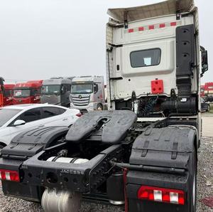 Precio bajo de alta calidad 2021 usado Jac K7 Tractor camión 420/460 Hp 4X2 Airbag puente transmisión automática Tractor cabeza remolque - Product Image 6