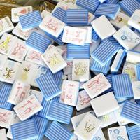Jeu de Mahjong américain de luxe Ohmymahjong, 160 tuiles en acrylique bleu à dos sculpté, 2 couches, jeu de voyage pour 4 personnes, vente chaude