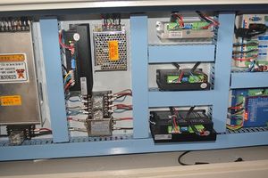 Gran Descuento en Máquinas de Grabado y Corte Láser de CO2 de 100w, 150w y 200w para Grandes Empresas, Precio de Cortadora y Grabadora Láser de CO2 - Product Image 5