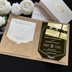 Caja de Invitación de Boda de Lujo con Impresión en Vainilla, Papel de Terciopelo Beige, Cierre con Cinta de Satén y Lámina Dorada, Impresión Tipográfica - Product Image 1