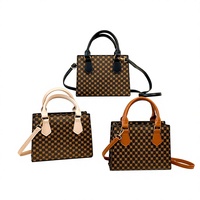 Sac à main structuré en cuir PU, style vintage inspiré du luxe, avec monogramme, poignée supérieure et bandoulière