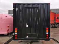 Camion de restauration mobile en acier inoxydable personnalisable avec design de type conteneur pour une utilisation en extérieur et commerciale