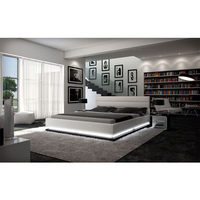 Prix compétitif Lits doubles King Size modernes et confortables en cuir avec lumières LED pour meubles de chambre à coucher