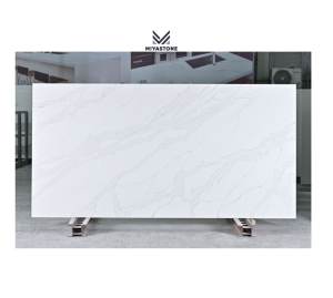 Grande dalle de quartzite Calacatta durable et imperméable, pierre moderne, design d'intérieur luxueux, revêtement mural, plan de travail, dessus de meuble - Product Image 1
