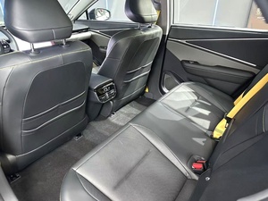 Toyota BZ5 630 MAX Édition Conduite Intelligente EV Automatique 2025 – Véhicule d'occasion - Product Image 6