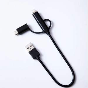 Bloc d'alimentation portable noir 3-en-1 avec <span class=keywords><strong>c</strong></span>âble de données Type-<span class=keywords><strong>C</strong></span> pour une charge rapide et un transfert de données, compatible avec IP 14 Android <span class=keywords><strong>USB</strong></span> - Product Image 1