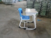 Table et chaise d'école de bonne qualité et bon marché, plateau en MDF, chaise en métal HDPE, 45*65cm, fabriqué à Guangzhou
