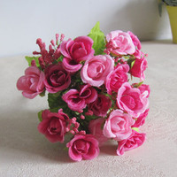 Künstliche Rose Blume Hot Selling Großhandel Seide Hochzeits feier Herzstück Rose Bouquet