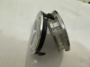 Cache-moyeux d'origine avec emblème pour Mercedes <span class=keywords><strong>Vito</strong></span> Classe V W447 - Product Image 1