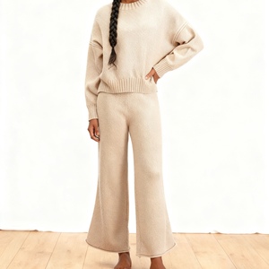 Conjunto de 2 Piezas de Moda Otoño/Invierno para Mujer, Sudadera Holgada de Punto y Pantalones Anchos de Punto - Product Image 1