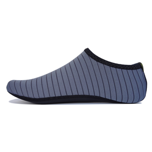 Chaussures de plage en néoprène pour enfant, chaussettes de yoga, imperméable, matériau pour la natation, chaussures d'eau, offre spéciale, nouvelle collection - Product Image 3