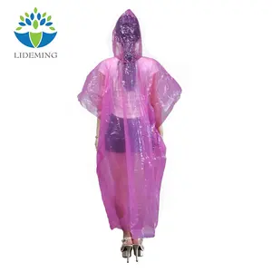 Одноразовый непромокаемый дождевик с принтом на заказ